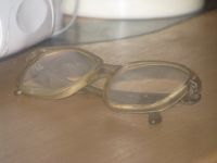 Senoviniai akiniai